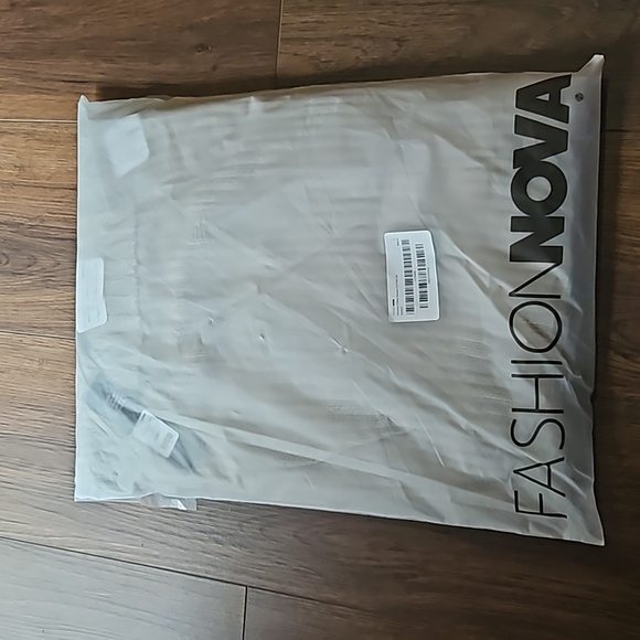 Influential 3 Piece Sweater Knit Pant Set - Stone Size Large - Picture 8 of 10